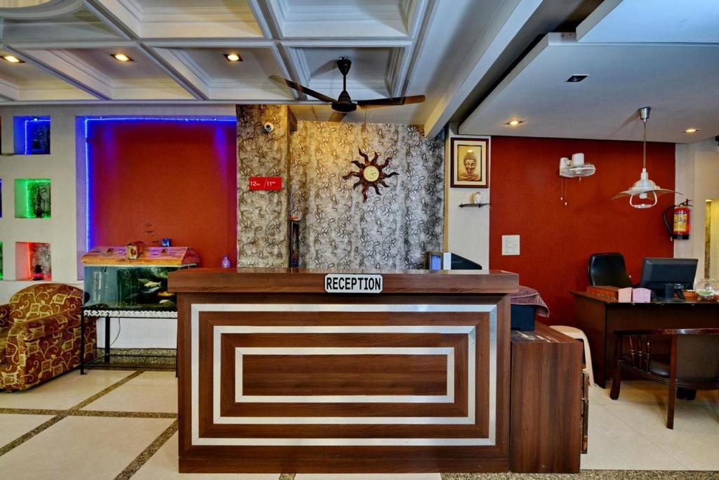 Hotel Diamond Inn Chandīgarh Esterno foto