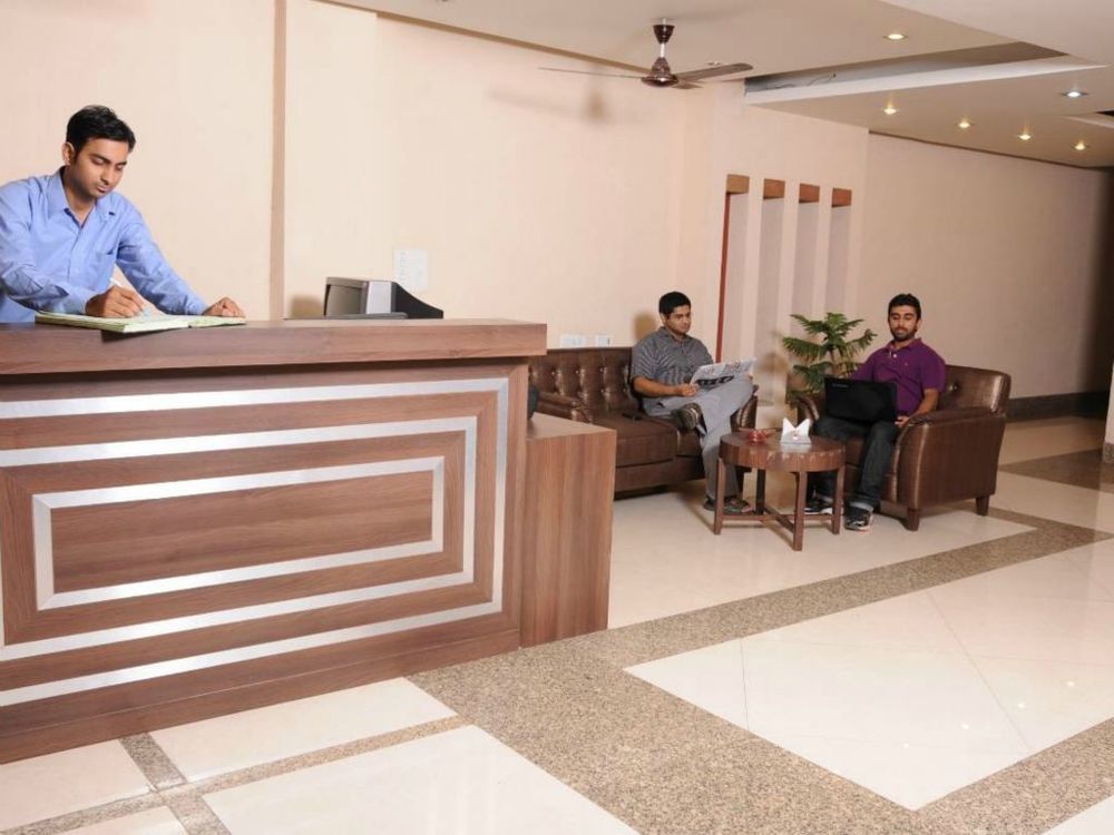 Hotel Diamond Inn Chandīgarh Esterno foto