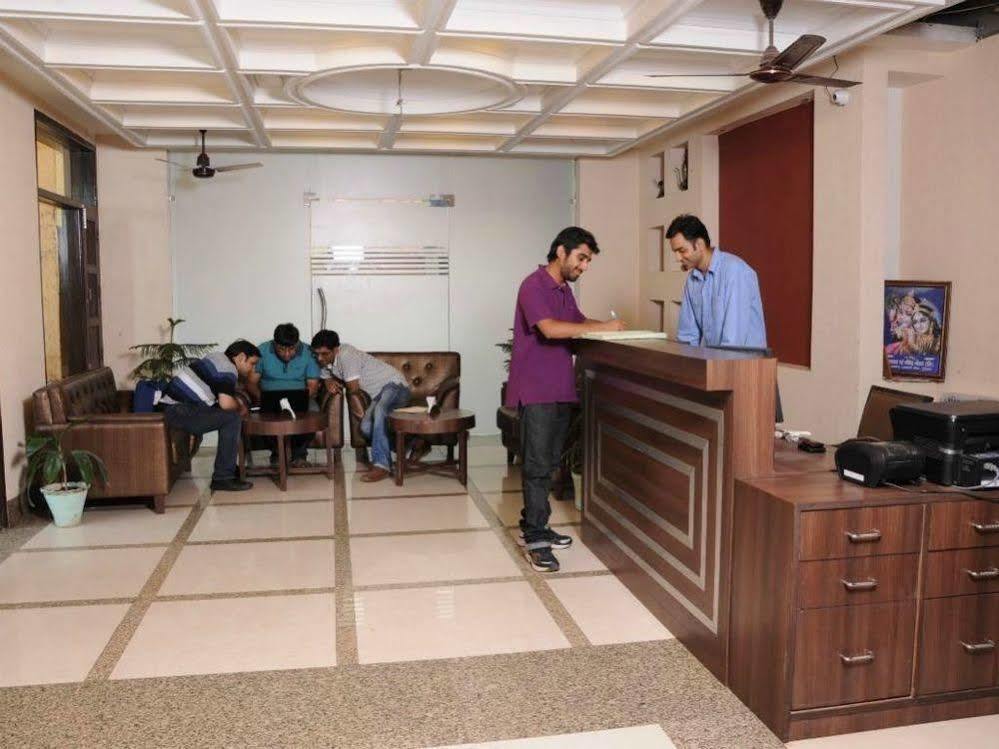 Hotel Diamond Inn Chandīgarh Esterno foto