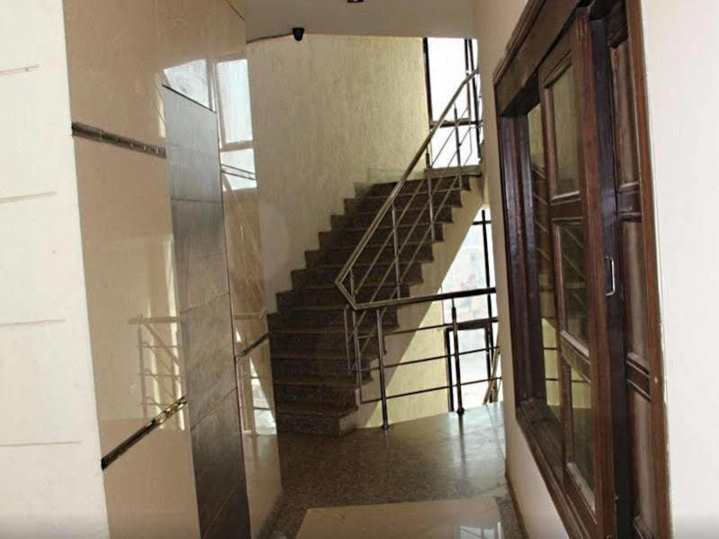 Hotel Diamond Inn Chandīgarh Esterno foto